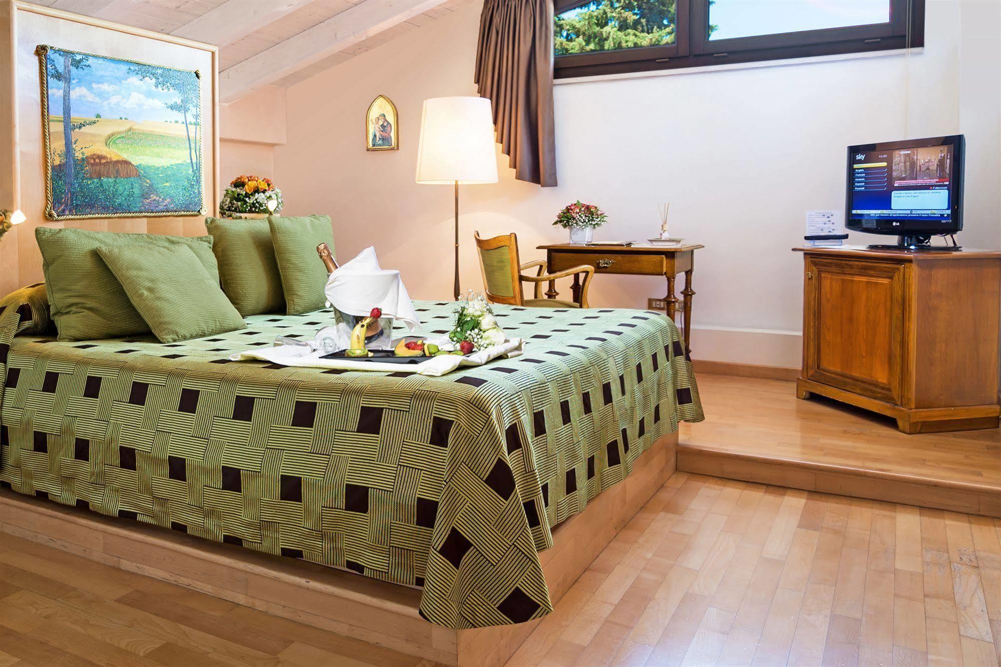 Hotel Terranobile Metaresort Bari Exteriér fotografie